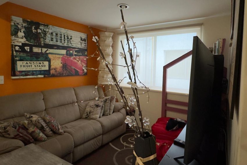 WhatsApp Image 2025-11-08 at 12.29.19