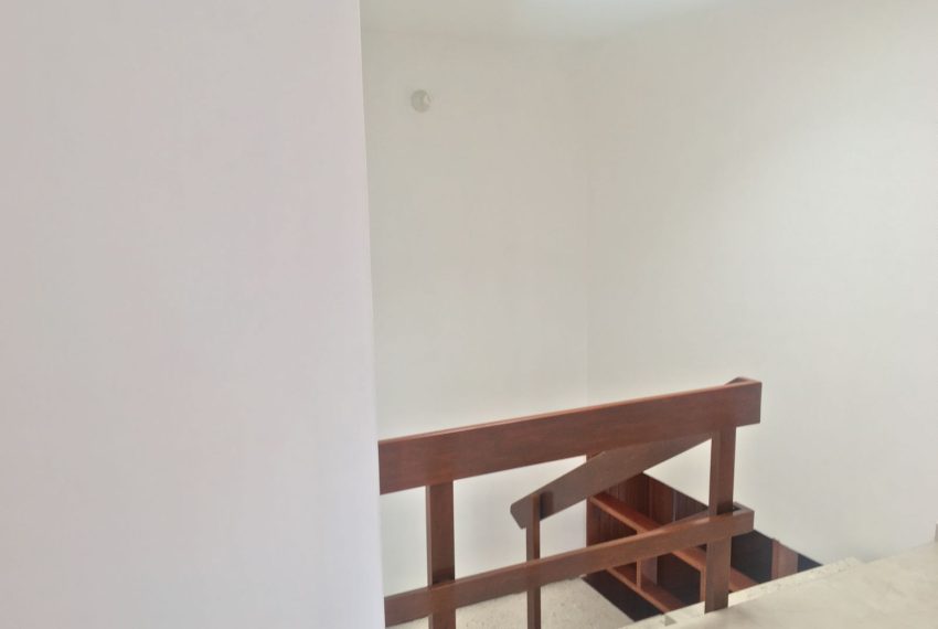 WhatsApp Image 2025-12-16 at 15.09.03 (7)