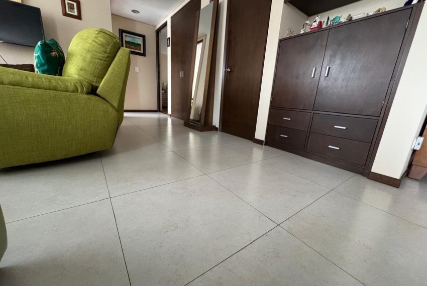 WhatsApp Image 2025-12-17 at 08.23.38 (7)