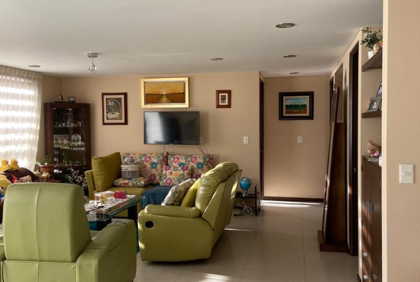 WhatsApp Image 2025-12-18 at 08.29.52 (2)