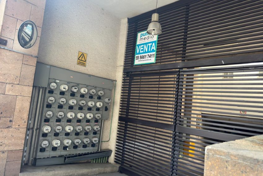 WhatsApp Image 2025-12-18 at 14.08.04