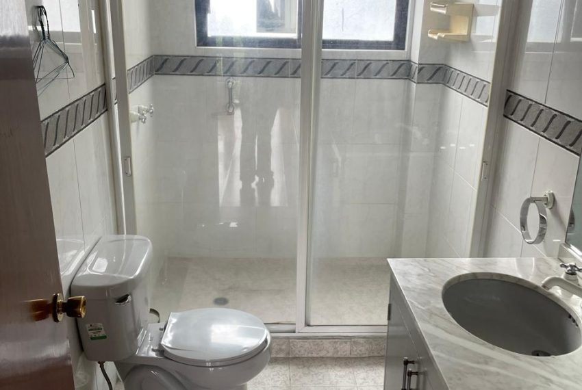 c1e4d083-b174-44c7-ae93-b67ed5382b5b