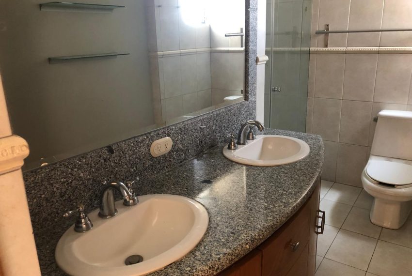 WhatsApp Image 2026-01-14 at 09.37.10