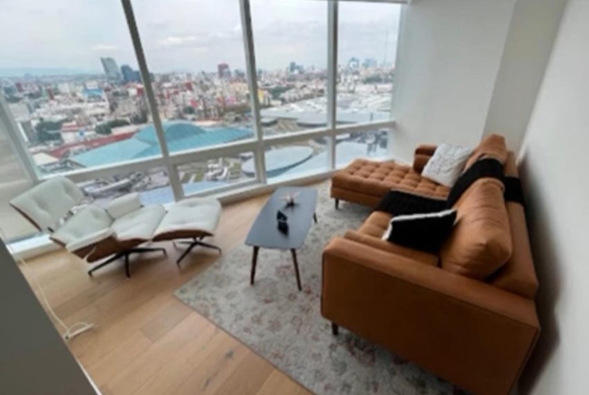 d733166d-f5c4-4065-98dc-4eb80b448636