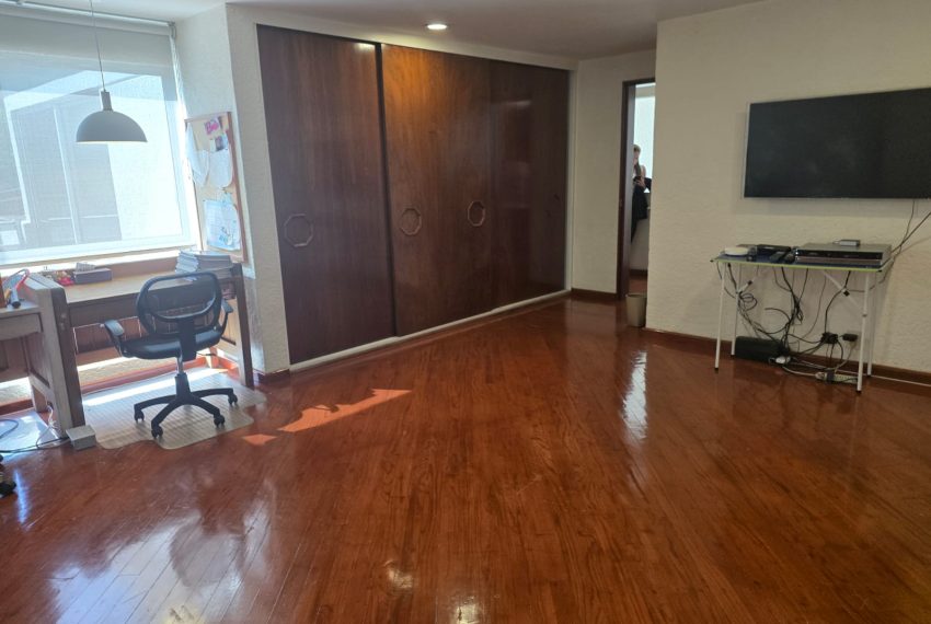 WhatsApp Image 2026-02-11 at 19.20.59 (3)