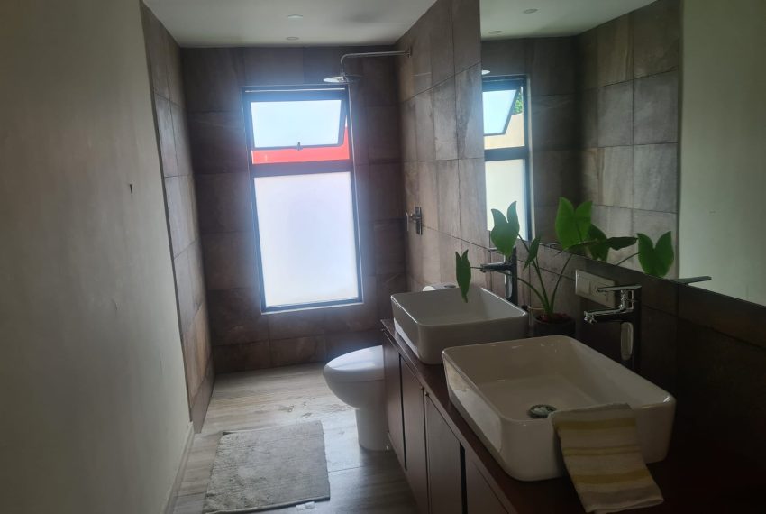 WhatsApp Image 2025-05-16 at 12.22.17 (3)